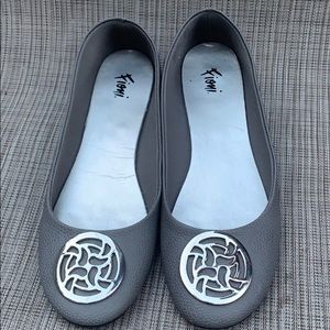 Fioni Flats, Size:9 Gray/Shoes